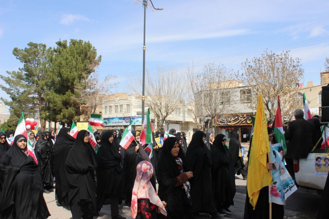 شکوه حضور مردم انقلابی زرندیه در روز قدس