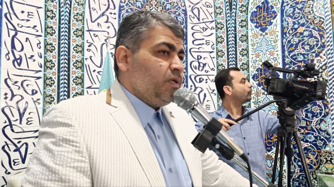 نماز عید سعید فطر در ساوه اقامه شد