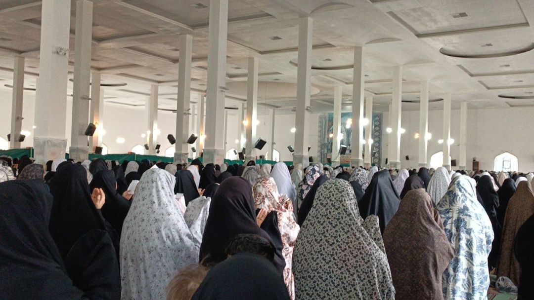 نماز عید سعید فطر در ساوه اقامه شد
