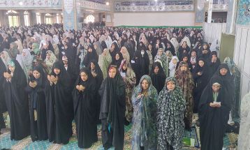 نماز عید فطر در دلیجان اقامه شد