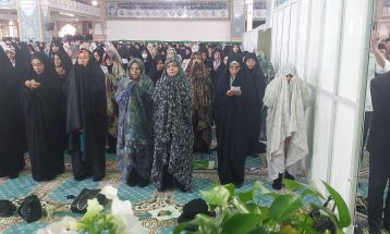 نماز عید فطر در دلیجان اقامه شد