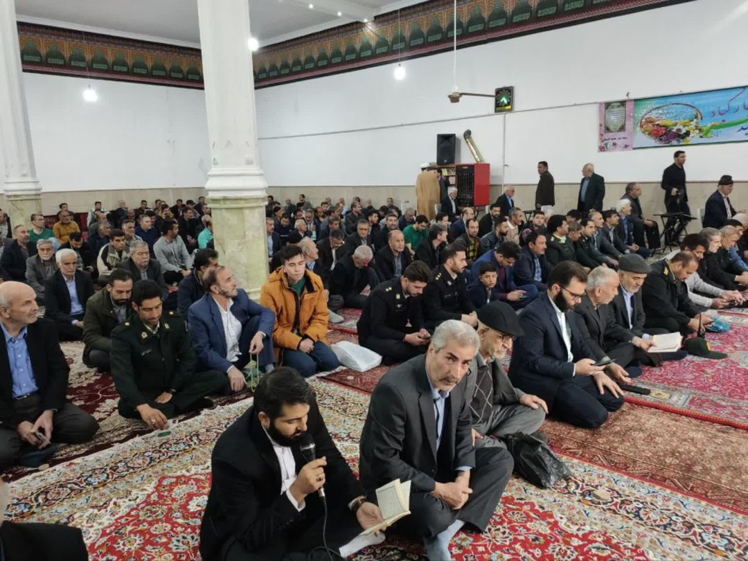 نماز عید فطر در کمیجان اقامه شد