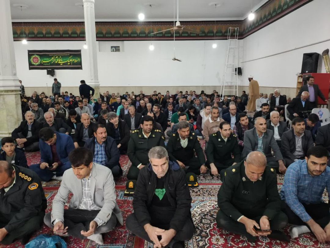 نماز عید فطر در کمیجان اقامه شد