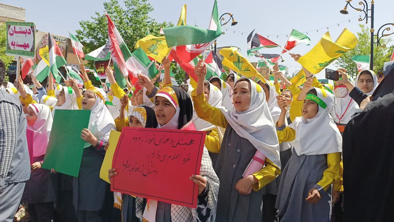 اجتماع آینده‌سازان ساوجی در حمایت از مردم غزه