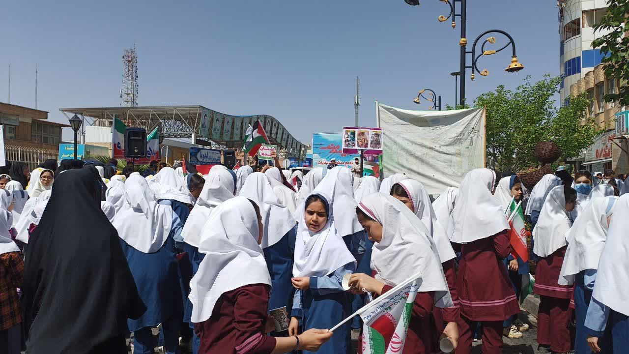 اجتماع آینده‌سازان ساوجی در حمایت از مردم غزه