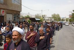 تفرش در سوگ امام صادق (ع)