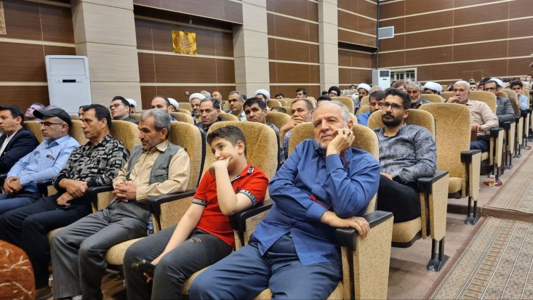 همایش گرامیداشت هفته عقیدتی سیاسی در ساوه