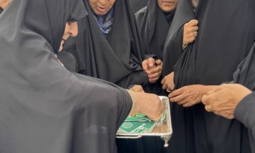 اهتزاز پرچم رضوی در تفرش