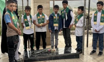 اهتزاز پرچم رضوی در تفرش