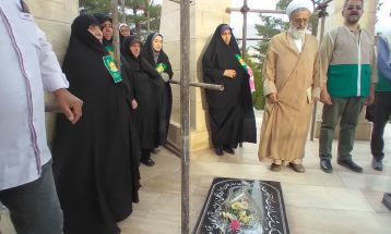 اهتزاز پرچم رضوی در تفرش