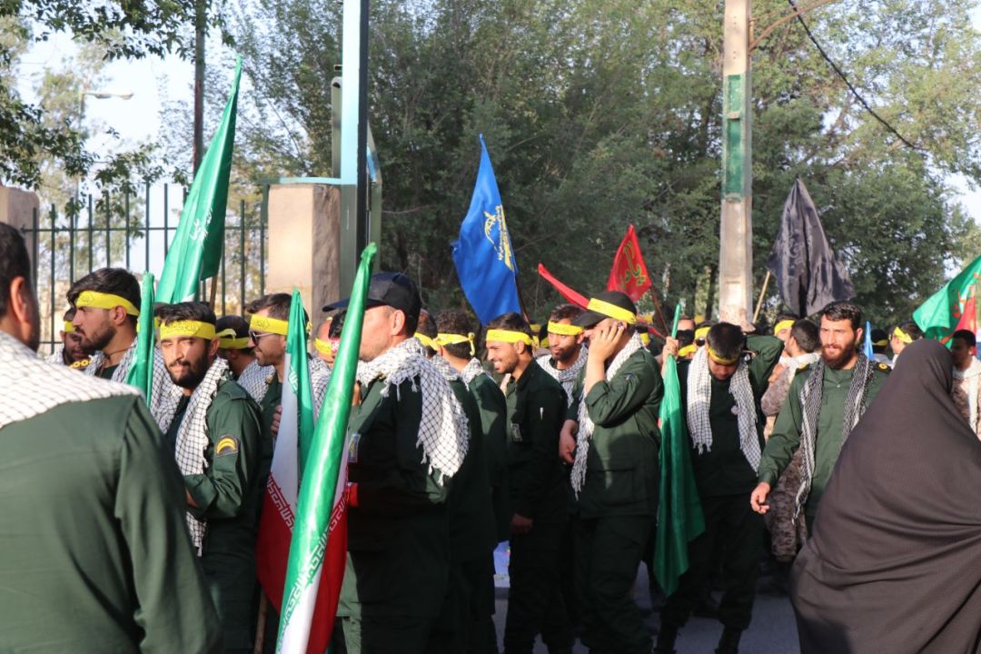 آئین بدرقه کاروان دو امدادی در ساوه