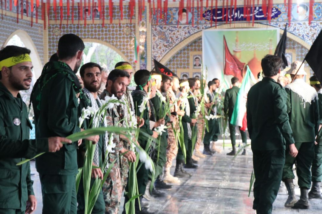 آئین بدرقه کاروان دو امدادی در ساوه