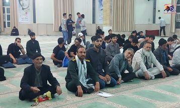 اعزام زائران تفرشی به مرقد امام خمینی (ره)