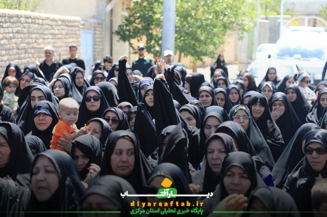مراسم تشییع شهدا در اسفندان