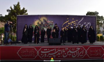اجتماع عظیم زینبیون در اراک برگزار شد