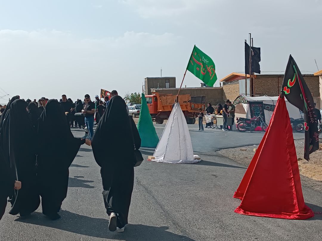 قدم‌هایی در مسیر عشق حسینی در کمیجان
