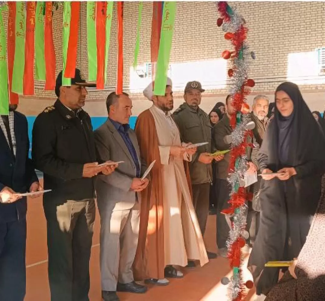 اعزام ۱۶۰ دانشآموز دختر کمیجانی به راهیان نور