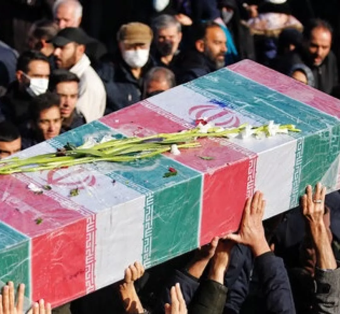 دعوت پدر شهید فراهانی برای مهمانی لالهها