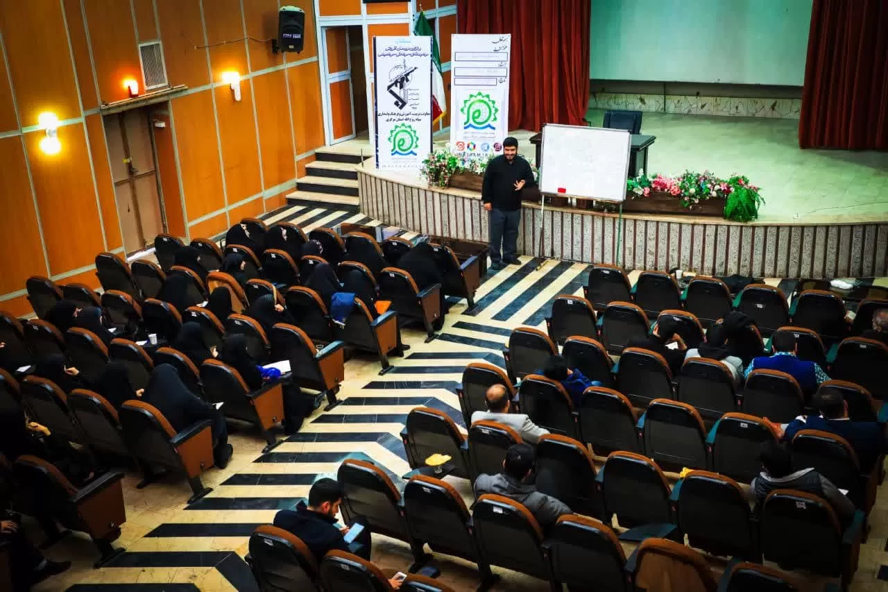 برگزاری دوره آموزشی جنگ شناختی در استان مرکزی