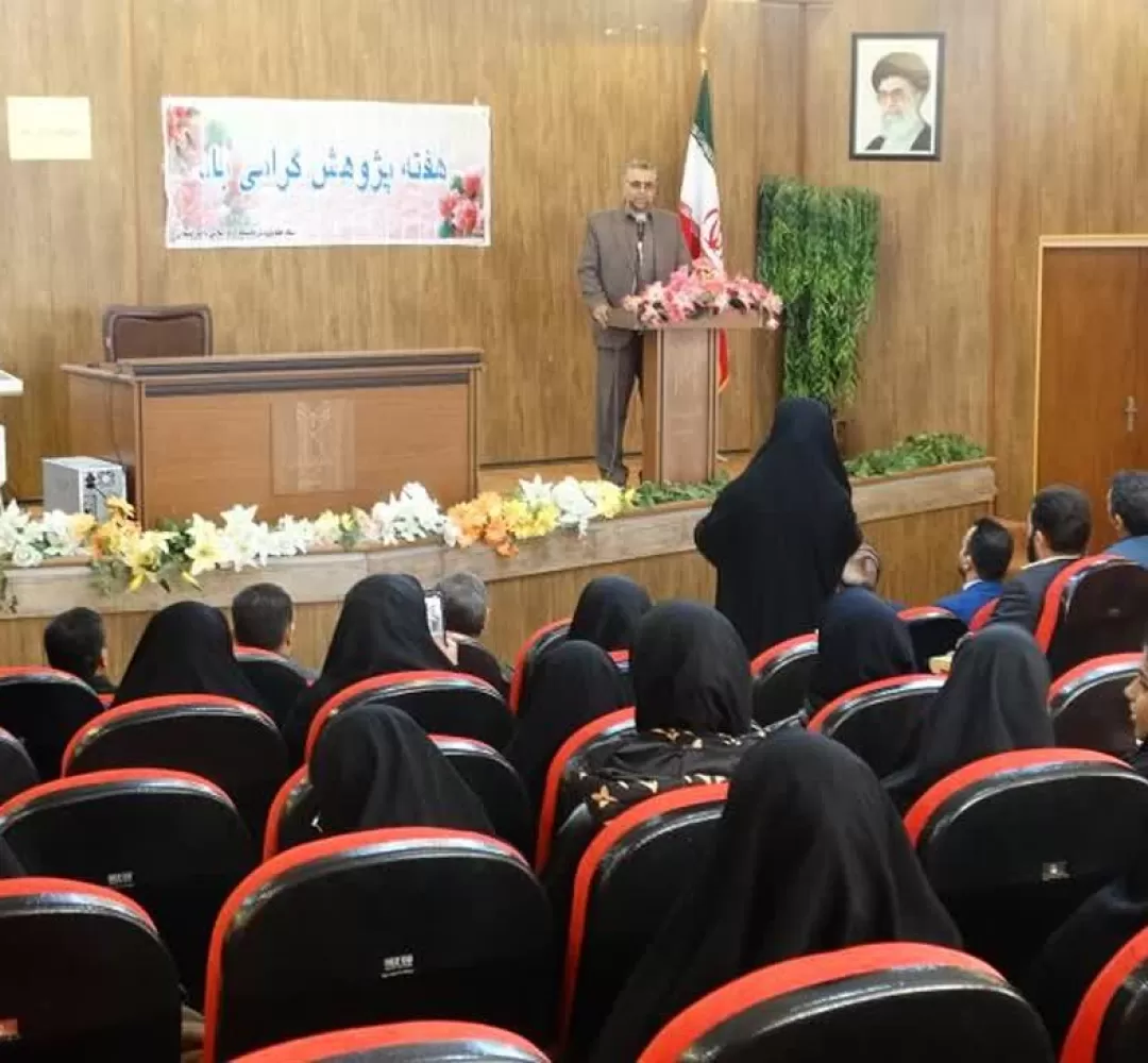 تحقق جهادتبیین با وحدت حوزه و دانشگاه