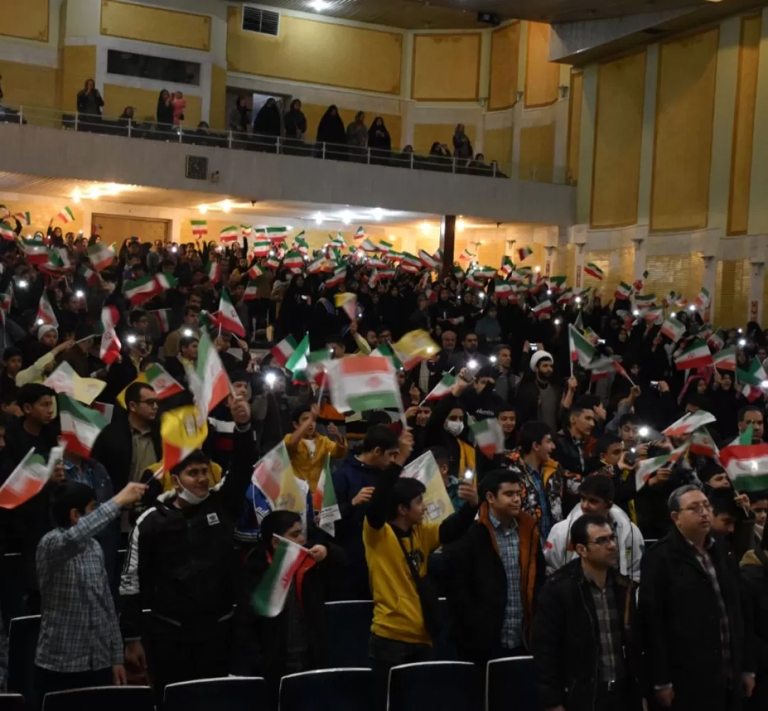 اجتماع بزرگ فرزندان حاج قاسم در اراک