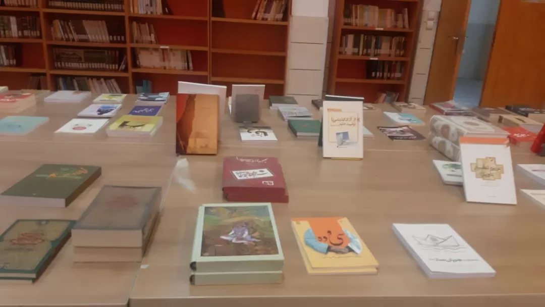افتتاح نمایشگاه کتاب به‌مناسبت شهادت سردار سلیمانی