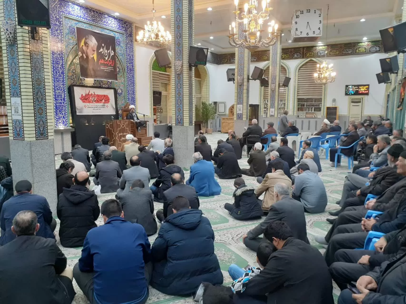 تجمع مردم دلیجان در محکومیت جنایت تروریستی کرمان
