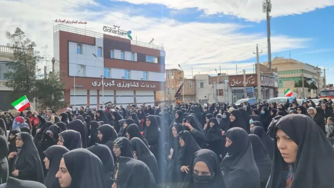 خروش مردم ساوه در محکومیت حادثه تروریستی کرمان