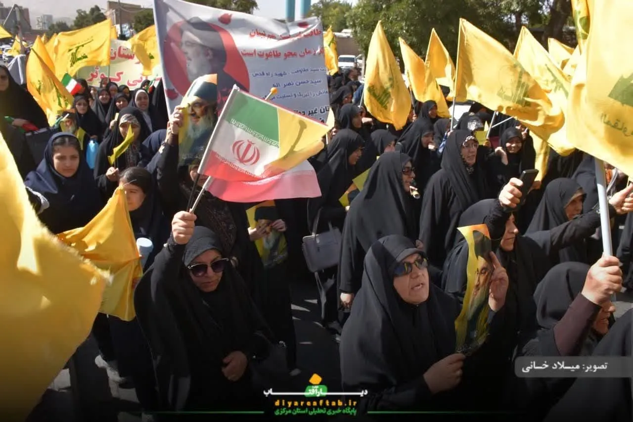 خروش دانش‌آموزان اراکی در حمایت وعده صادق ۲