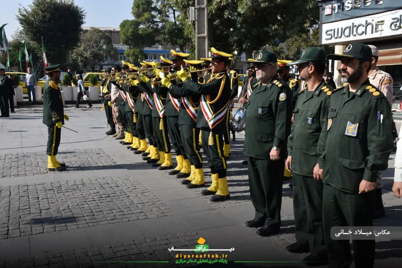 تشییع پیکر جانباز شهید «اسماعیل روشن» در اراک