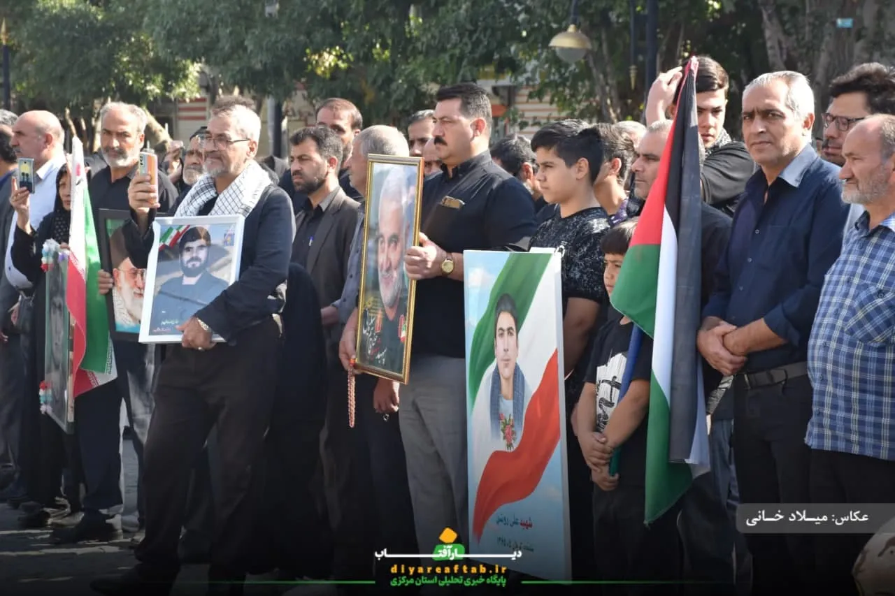 تشییع پیکر جانباز شهید «اسماعیل روشن» در اراک