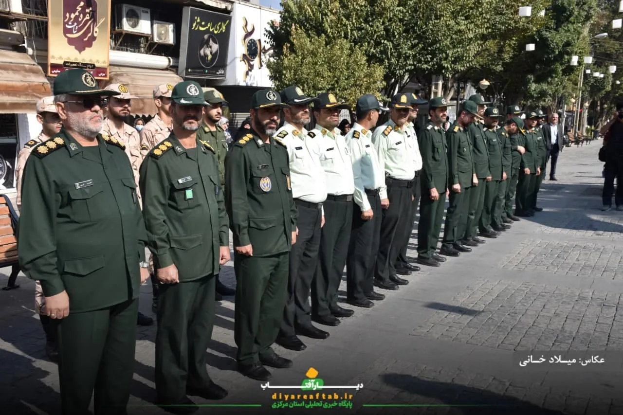 تشییع پیکر جانباز شهید «اسماعیل روشن» در اراک