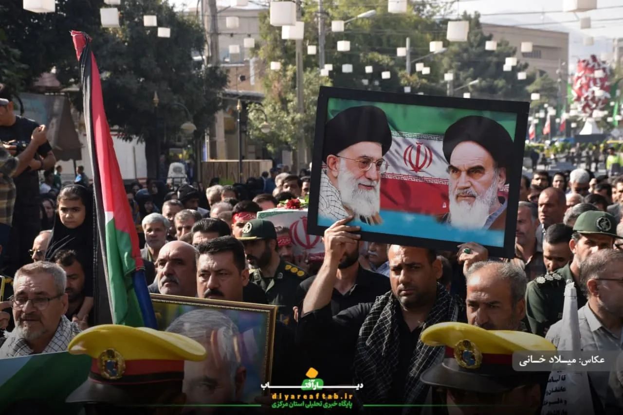 تشییع پیکر جانباز شهید «اسماعیل روشن» در اراک