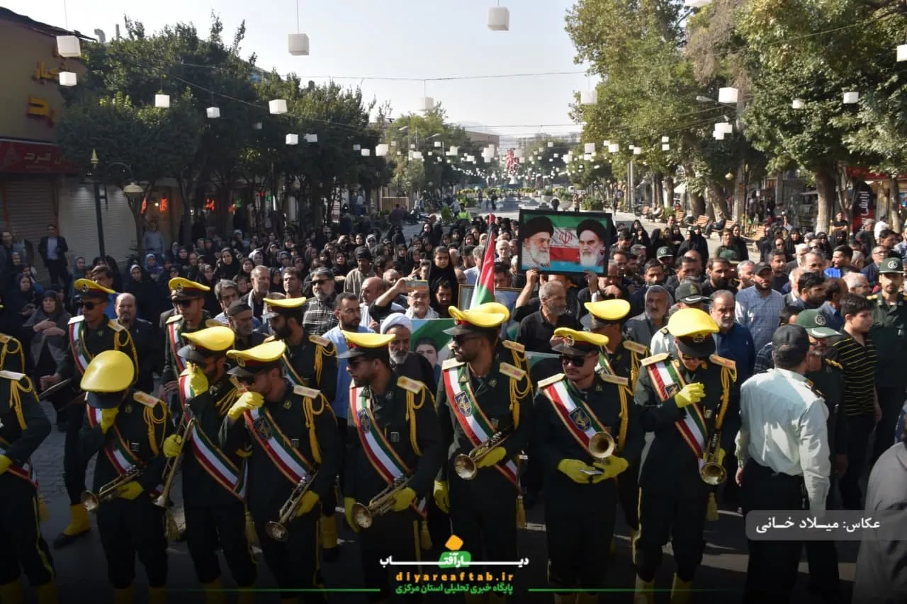 تشییع پیکر جانباز شهید «اسماعیل روشن» در اراک