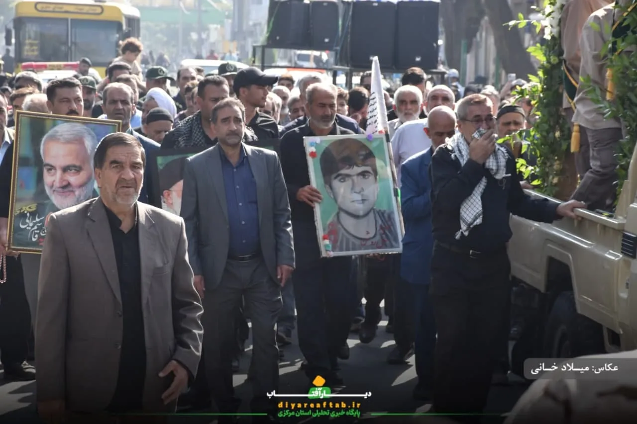 تشییع پیکر جانباز شهید «اسماعیل روشن» در اراک