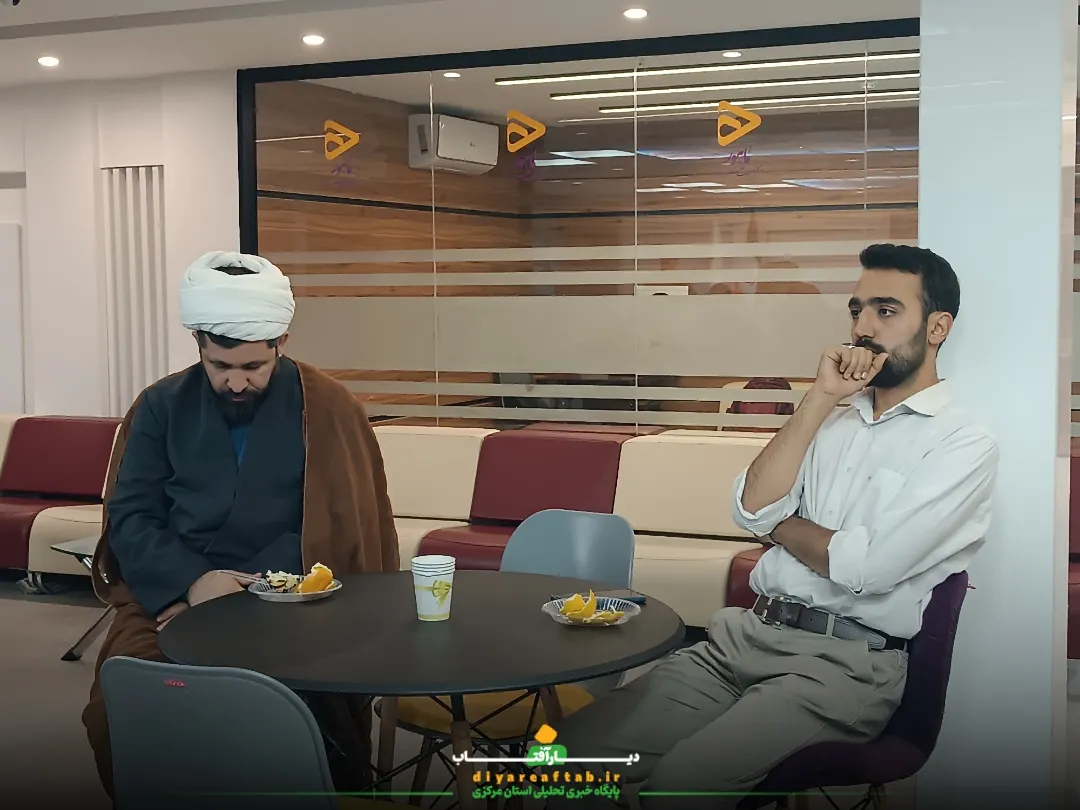 رونمایی کتاب «کیمیازاد» در اراک