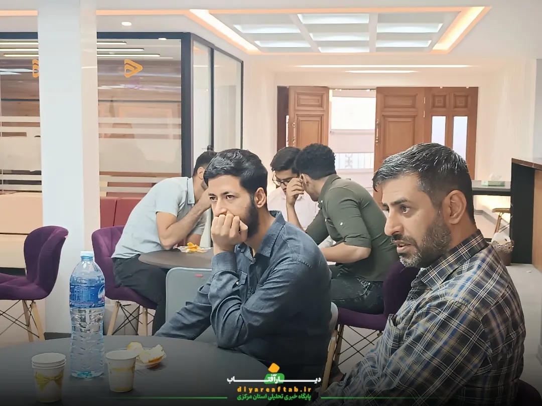 رونمایی کتاب «کیمیازاد» در اراک