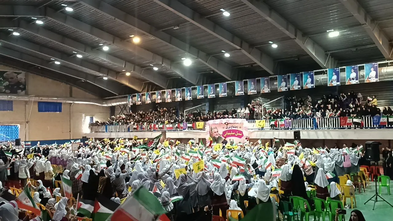 برگزاری همایش بزرگ دانش‌آموزی آغاز نصراللّه در ساوه