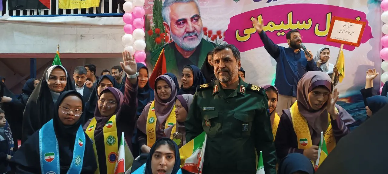 برگزاری همایش بزرگ دانش‌آموزی آغاز نصراللّه در ساوه
