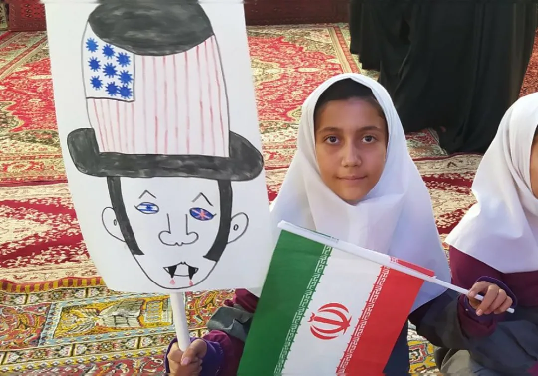 برگزاری راهپیمایی باشکوه ۱۳ آبان در خنداب