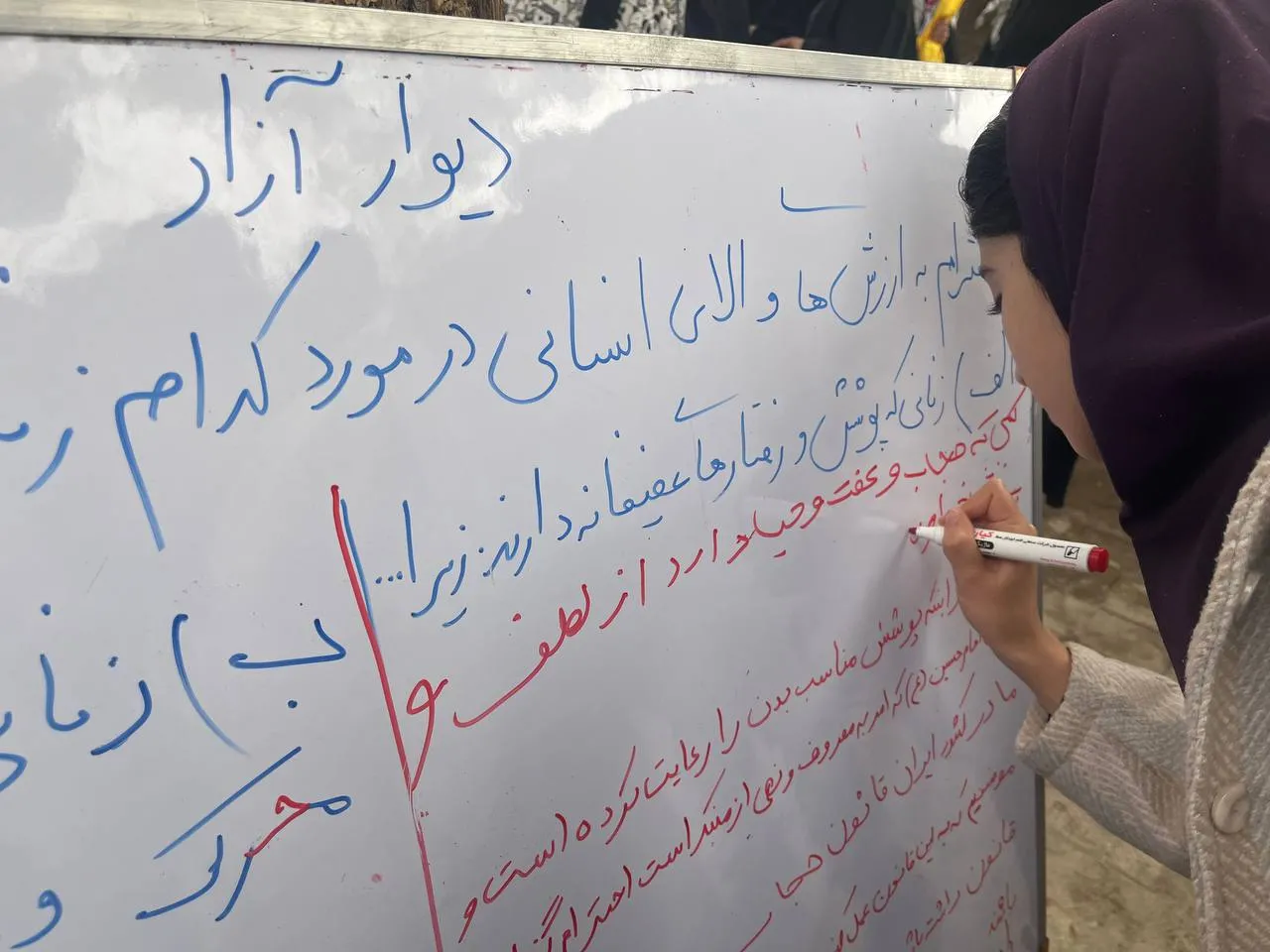 برگزاری راهپیمایی باشکوه ۱۳ آبان در زرندیه