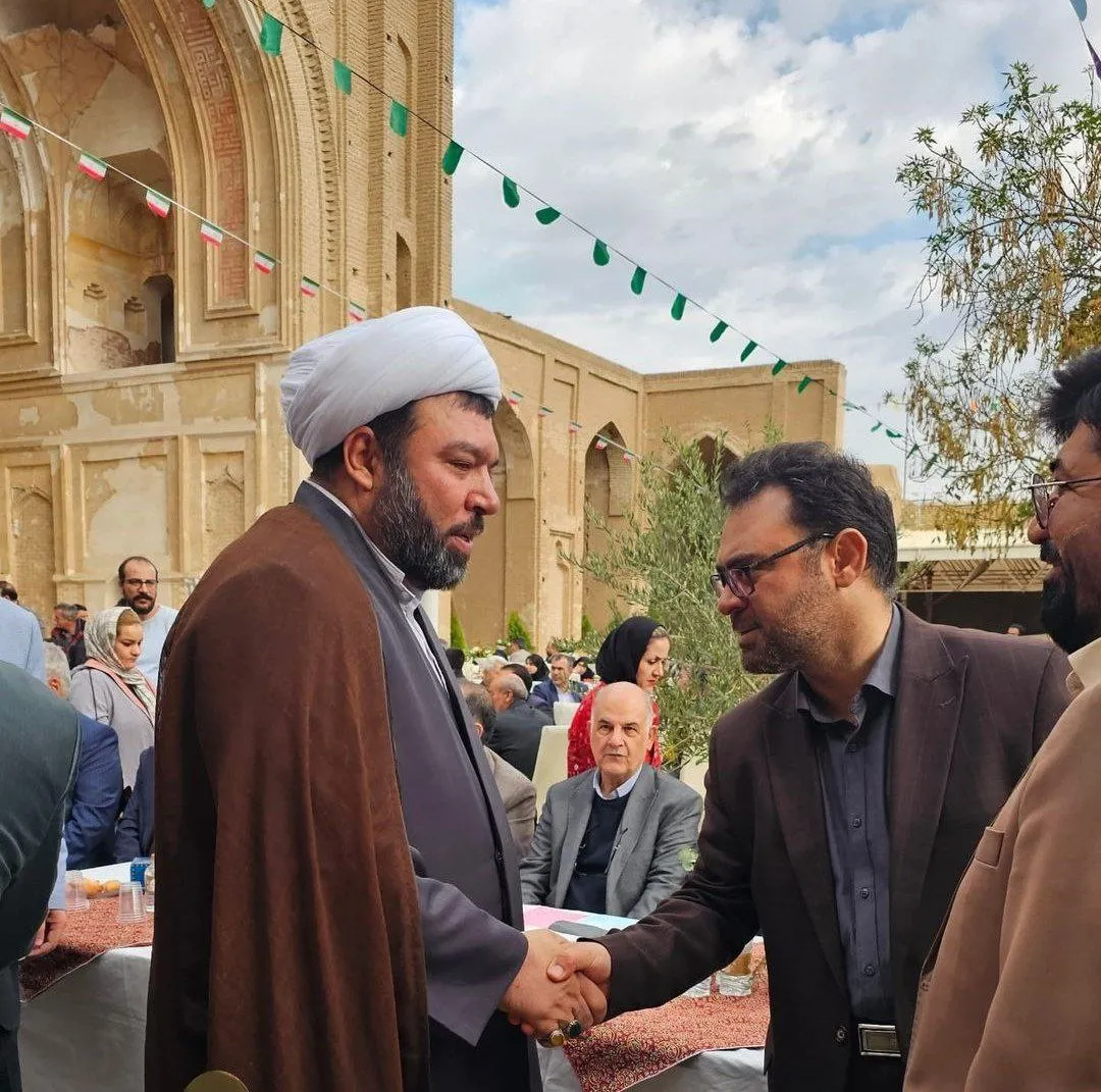 سومین جشنواره ملّی انار ساوه
