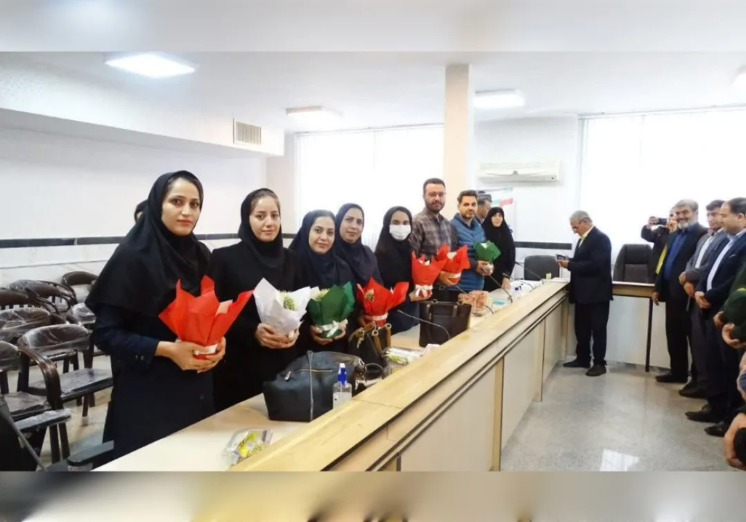 تقدیر از پرستاران خنداب