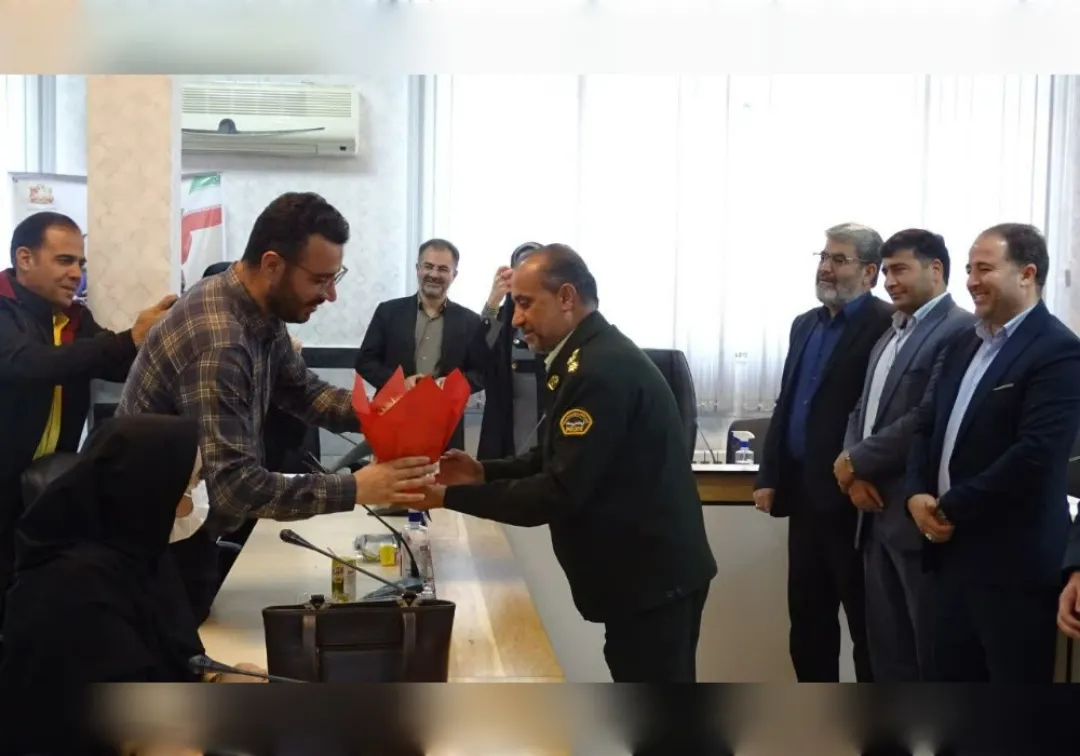تقدیر از پرستاران خنداب