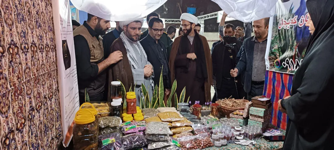 نمایشگاه بزرگ اقتصاد مقاومتی در کمیجان