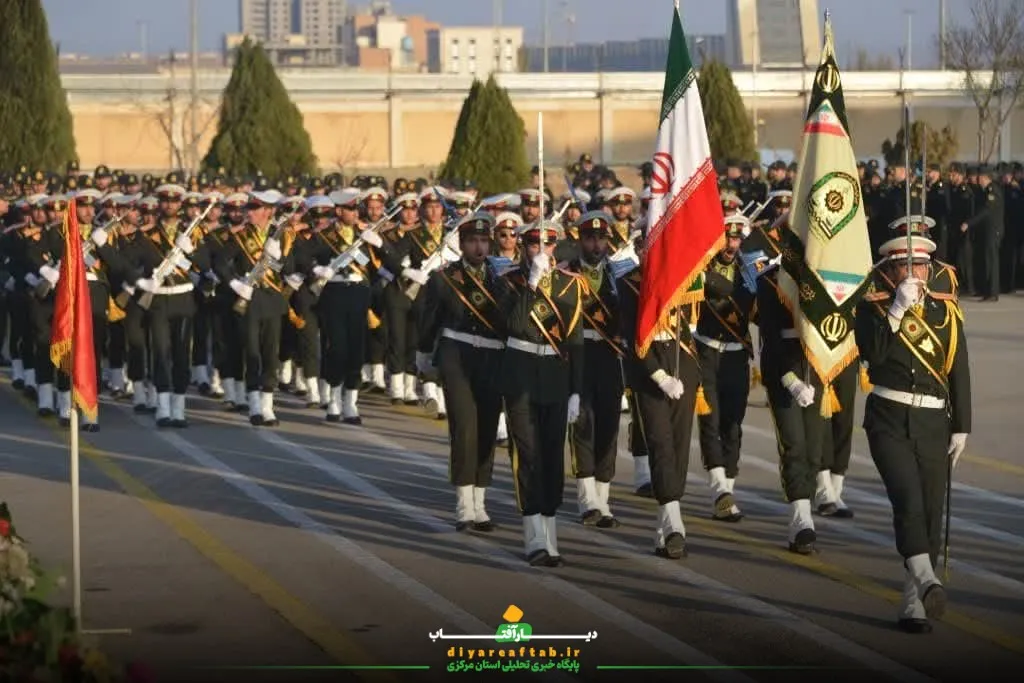 صبحگاه مشترک نیروهای انتظامی استان مرکزی