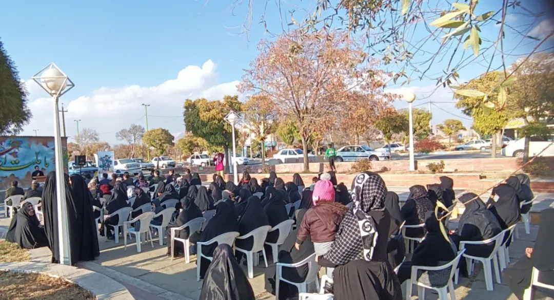 آئین گلباران مزار شهدا در کمیجان برگزار شد