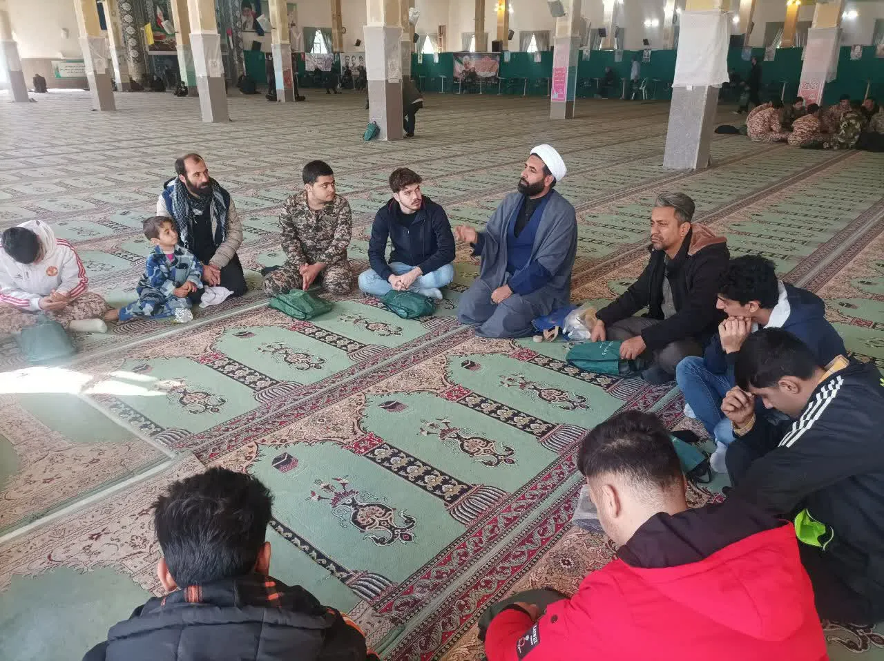 برگزاری میقات صالحین در مصلای ساوه
