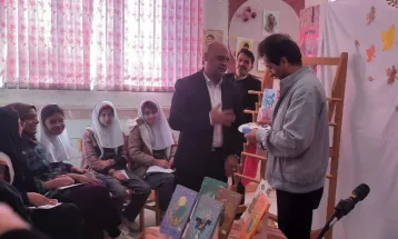 آئین رونمایی از کتاب «کار عجیب کنان»