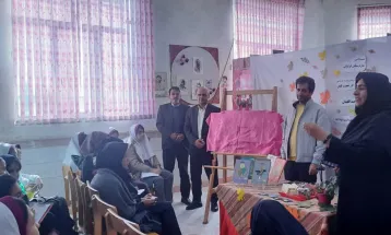 آئین رونمایی از کتاب «کار عجیب کنان»